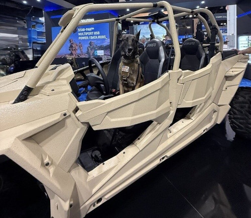 Glenair Trade Show Photo 3